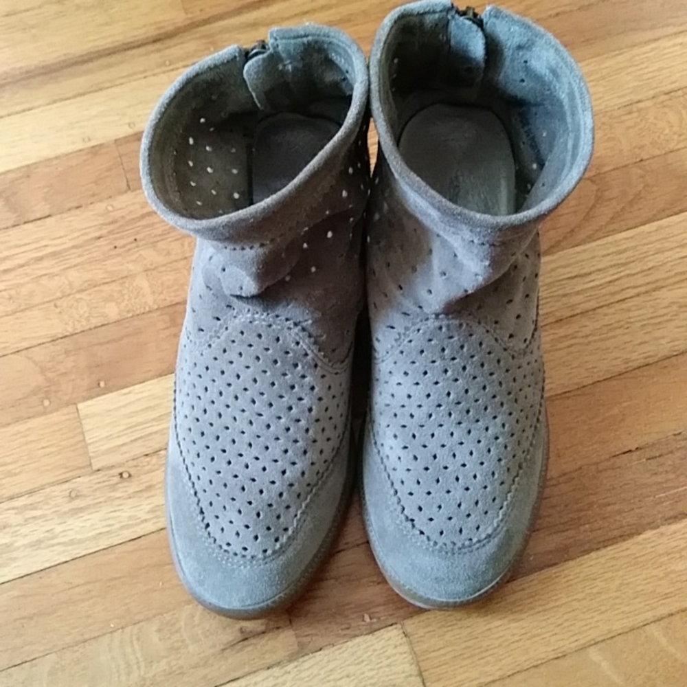 Isabel Marant Basley Suede Wedge Tassel Boots